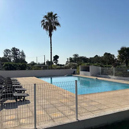 Apartment T2 Climatise Avec Piscine