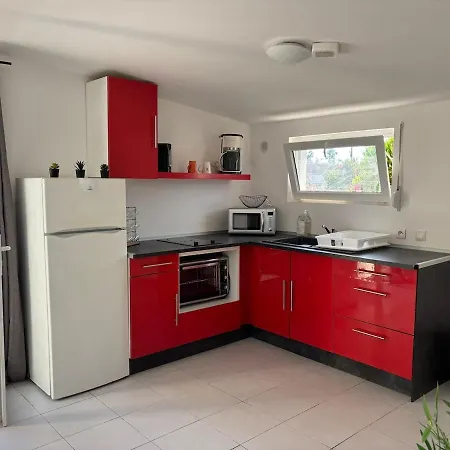 Apartmán T2 Climatise Avec Piscine